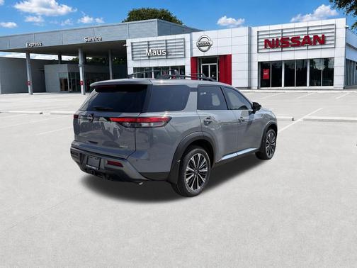 Boulder Gray Pearl 2026 Nissan Pathfinder Platinum