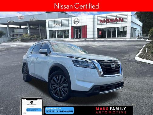 2024 Nissan Pathfinder SL FWD