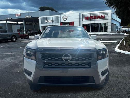 2026 Nissan Frontier SV