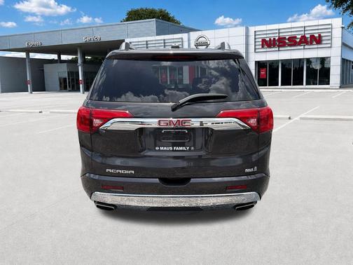 Iridium Metallic 2018 GMC Acadia Denali