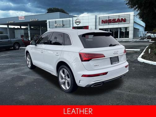 2022 Audi Q5 45 S line Prestige