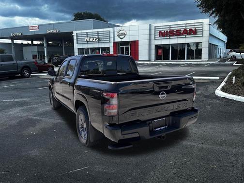 Super Black 2026 Nissan Frontier SV