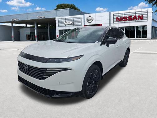 Everest White Pearl/Black 2026 Nissan Murano Platinum