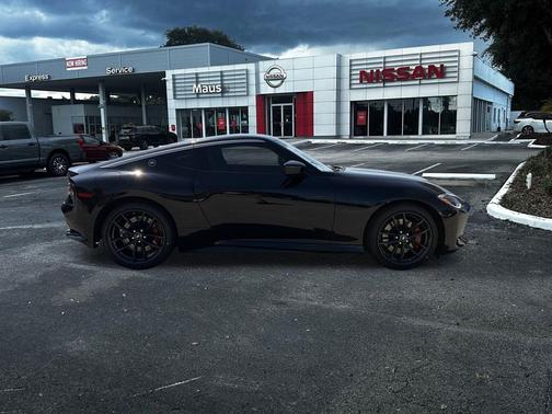 Black Diamond Pearl 2026 Nissan Z Performance
