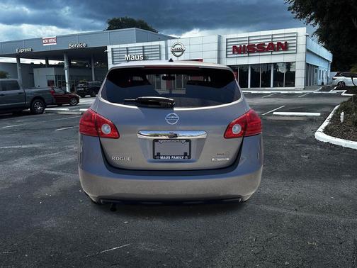 2012 Nissan Rogue S