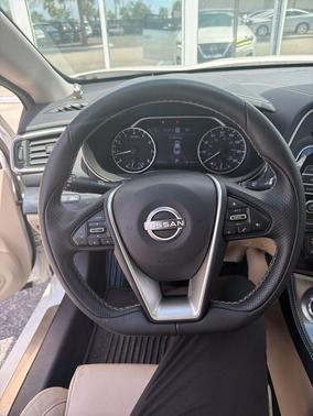Pearl White Tricoat 2023 Nissan Maxima 3.5 Platinum