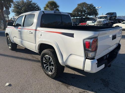 2022 Toyota Tacoma TRD Sport