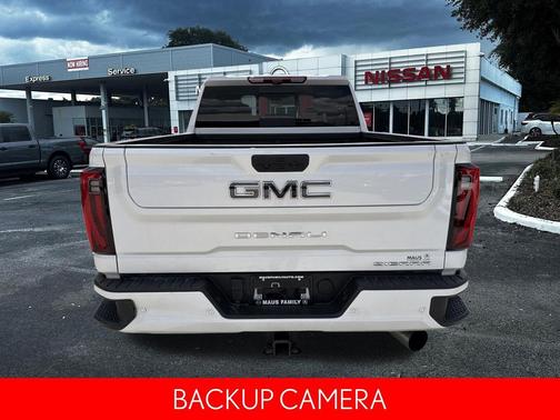 White Frost Tricoat 2024 GMC Sierra 2500 Denali Ultimate