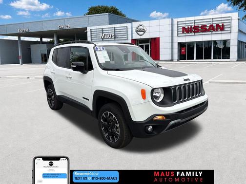 Alpine White Clearcoat 2023 Jeep Renegade Upland