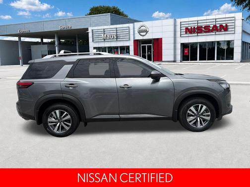 Gun Metallic 2024 Nissan Pathfinder SL FWD
