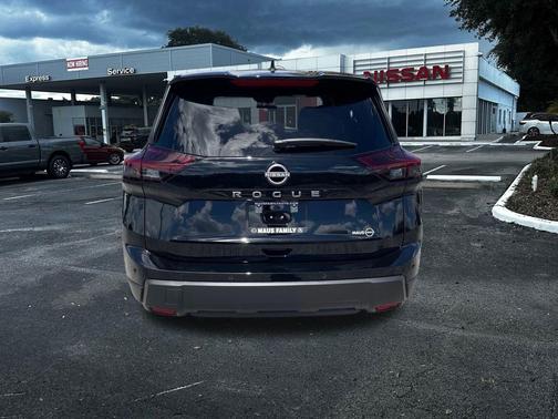 2026 Nissan Rogue S