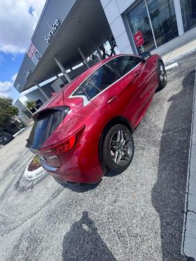 2018 INFINITI QX30 SPORT