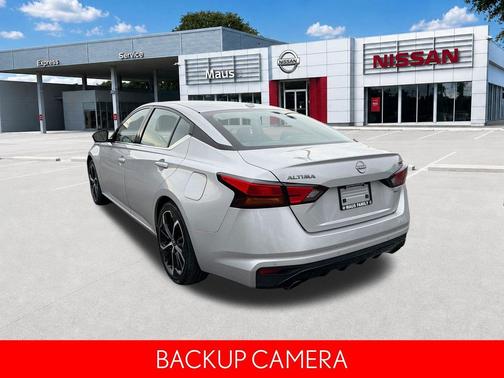 Brilliant Silver Metallic 2024 Nissan Altima SR FWD