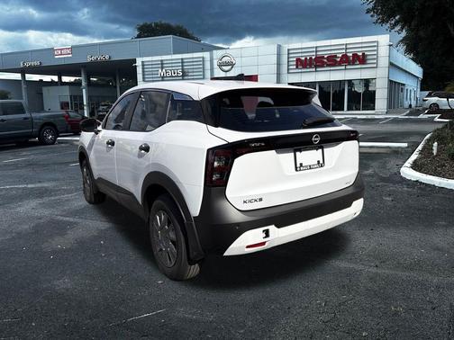 2026 Nissan Kicks S