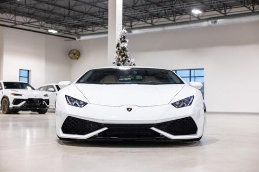 2016 Lamborghini Huracan LP610-4