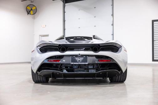 2020 McLaren 720S PERFORMANCE-SUPERNOVA