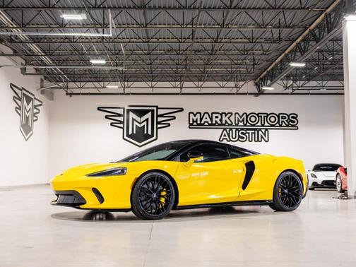 2023 McLaren GT Base