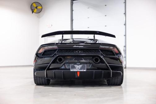 Nero Noctis 2018 Lamborghini Huracan Performante