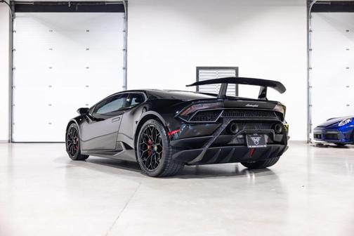 Nero Noctis 2018 Lamborghini Huracan Performante