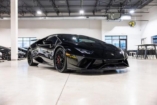 Nero Noctis 2018 Lamborghini Huracan Performante