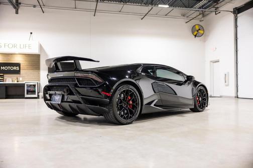 Nero Noctis 2018 Lamborghini Huracan Performante