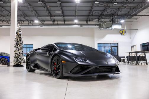 2020 Lamborghini Huracan EVO Base
