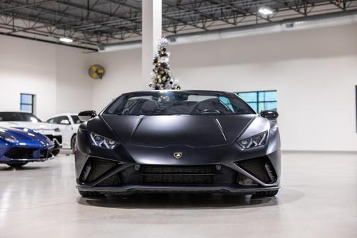 2020 Lamborghini Huracan EVO Base
