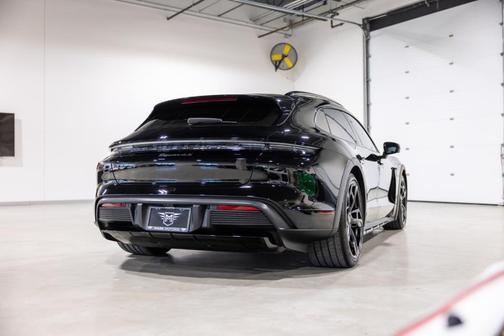 2024 Porsche Taycan 4S