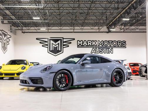 2024 Porsche 911 Carrera