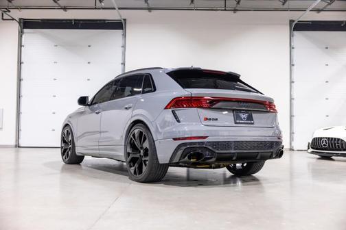2024 Audi RS Q8 4.0T quattro