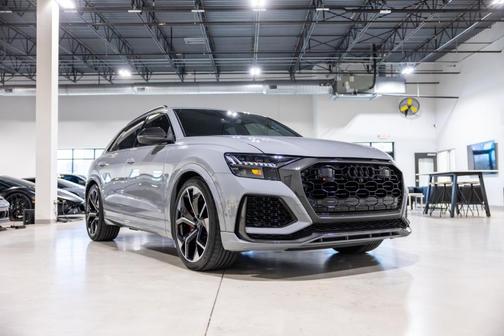 2024 Audi RS Q8 4.0T quattro