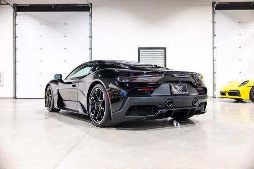 Black 2022 Maserati MC20 Base