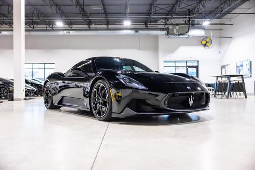 Black 2022 Maserati MC20 Base