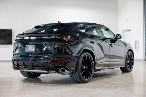 2021 Lamborghini Urus