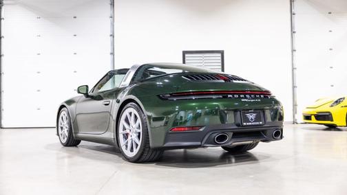 2026 Porsche 911 Targa 4S