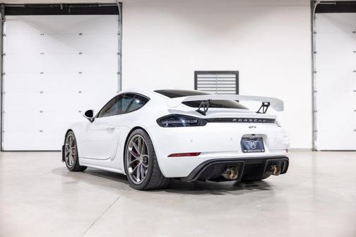 2021 Porsche 718 Cayman GT4
