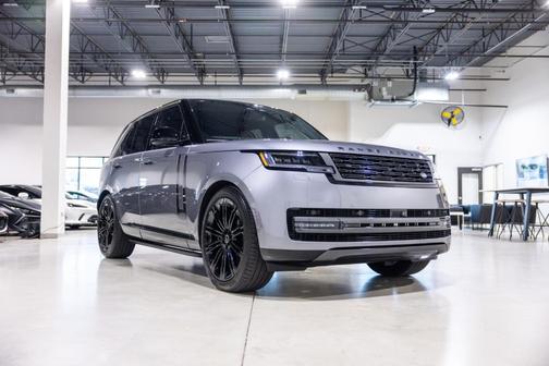 Eiger Grey 2025 Land Rover Range Rover P530 SE