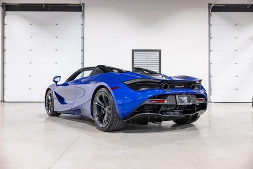 2022 McLaren 720S SPIDER