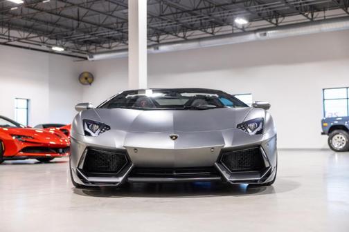 2015 Lamborghini Aventador LP700-4