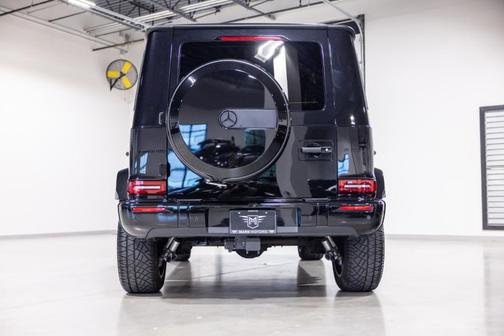 Obsidian Black Metallic 2025 Mercedes-Benz AMG G 63 4MATIC