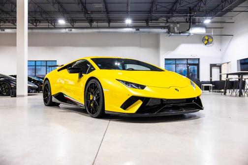 Giallo Inti Pearl Effect 2018 Lamborghini Huracan Performante