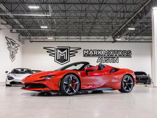 2022 Ferrari SF90 Spider Base