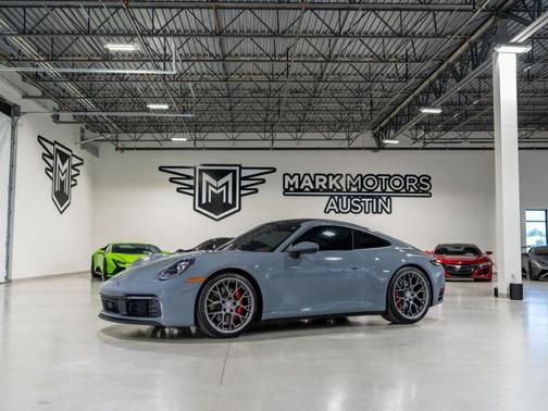 2024 Porsche 911 Carrera