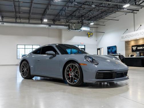 2024 Porsche 911 Carrera