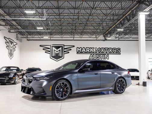 2025 BMW M5 Base
