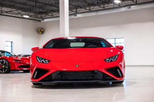 2021 Lamborghini Huracan EVO Base