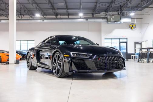 2023 Audi R8 5.2 V10 performance
