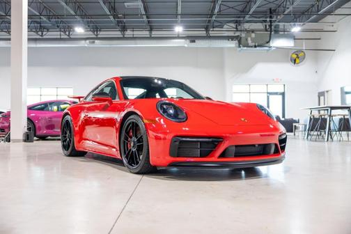 2024 Porsche 911 Carrera GTS