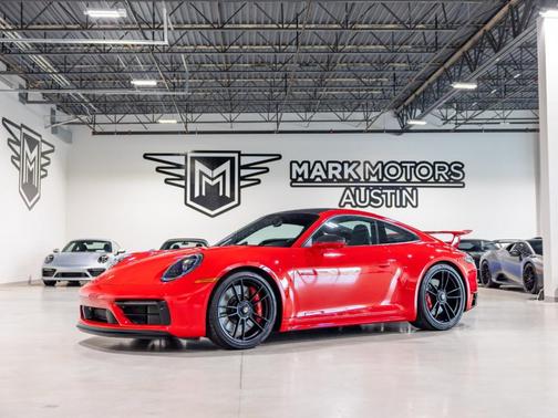 2024 Porsche 911 Carrera GTS