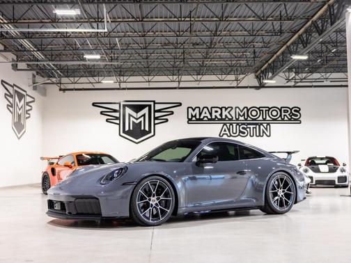 2025 Porsche 911 Carrera GTS